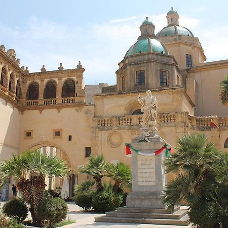 Casa Vacanza Zia Franca Mazara Del Vallo Mazara del Vallo Exteriér fotografie